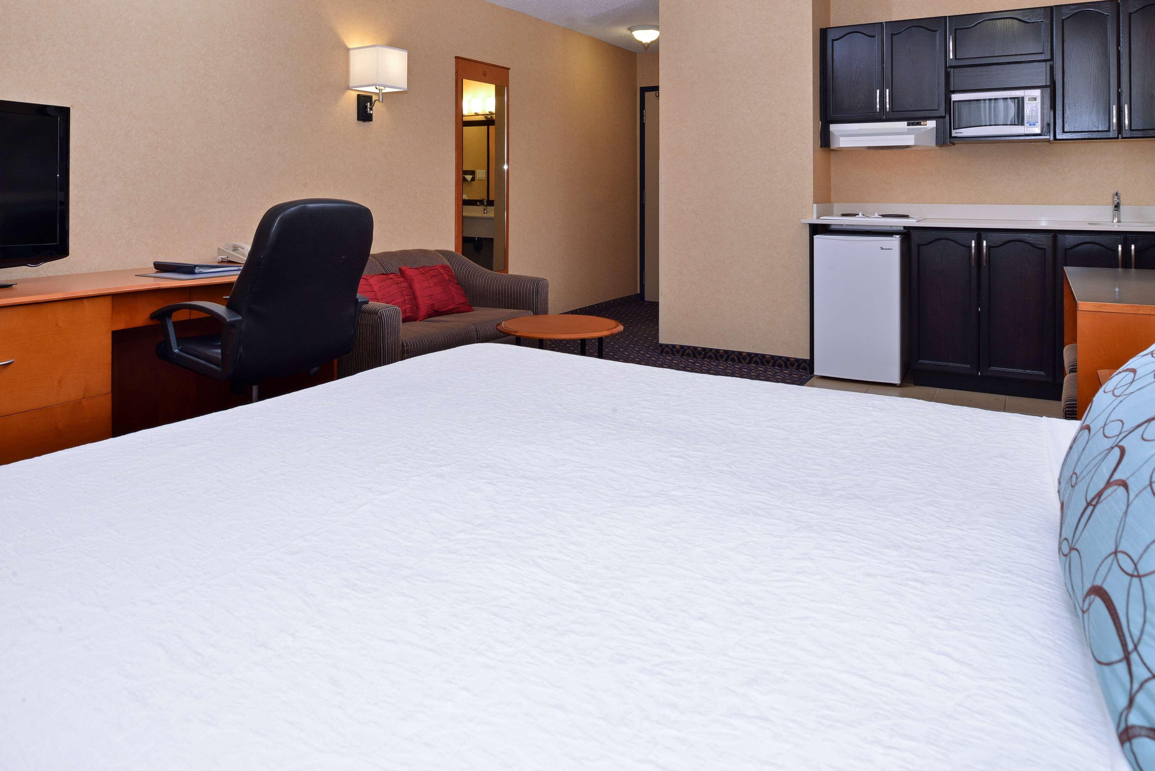 Best Western Plus Regency Inn And Conference Centre Abbotsford Exterior foto