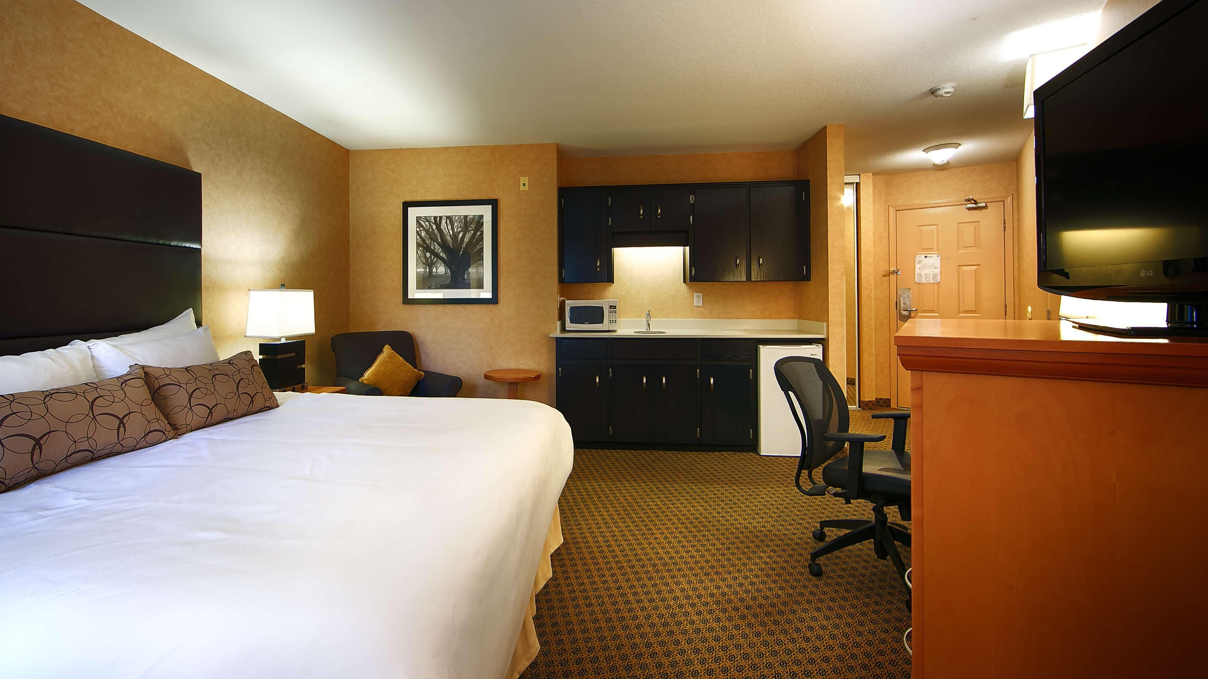 Best Western Plus Regency Inn And Conference Centre Abbotsford Exterior foto