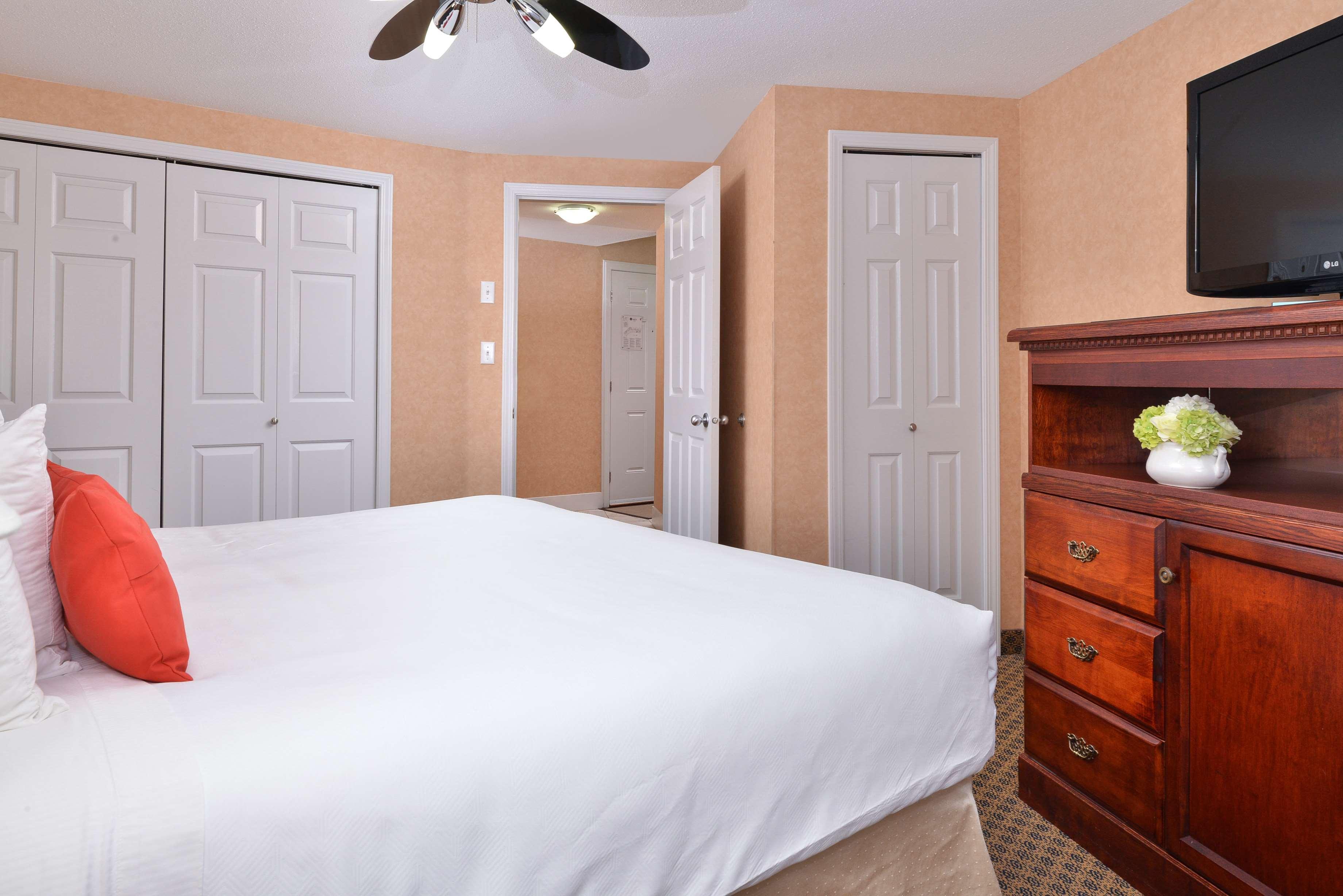 Best Western Plus Regency Inn And Conference Centre Abbotsford Exterior foto