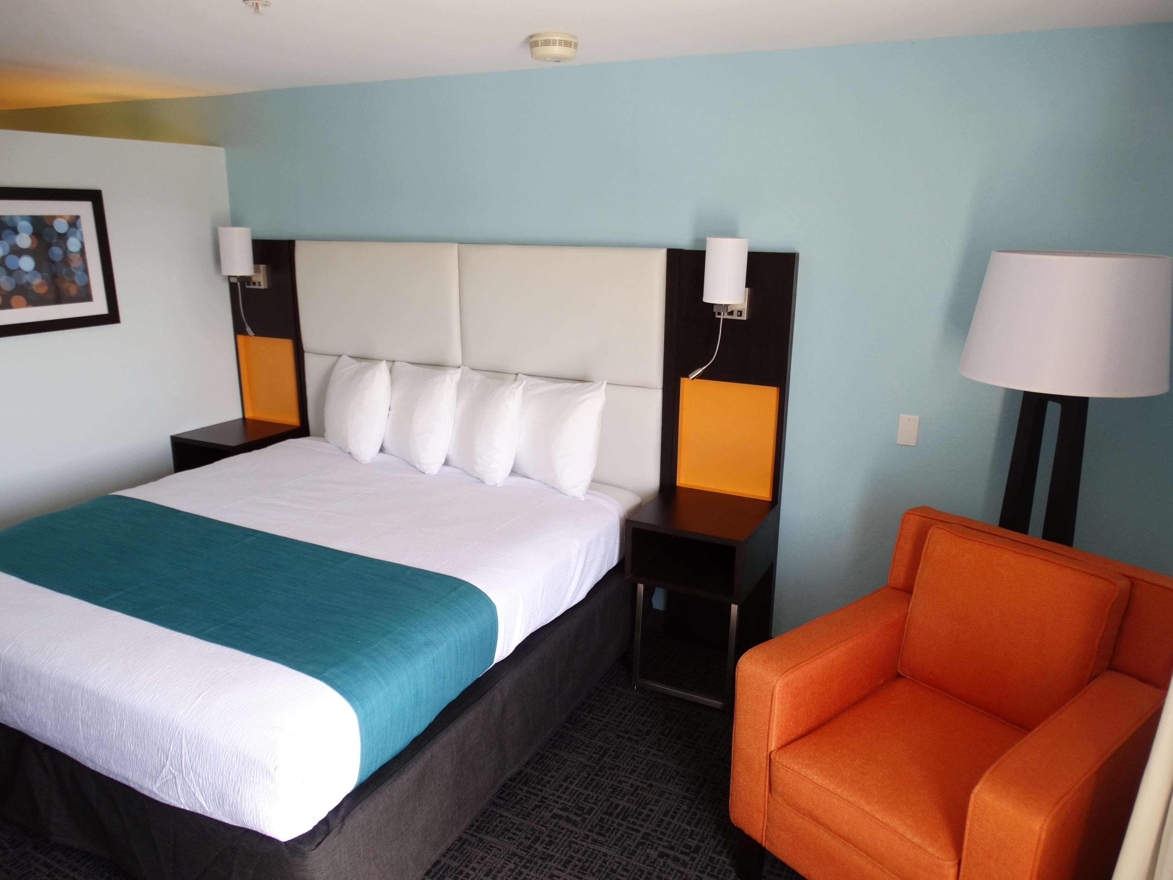 Best Western Plus Regency Inn And Conference Centre Abbotsford Exterior foto